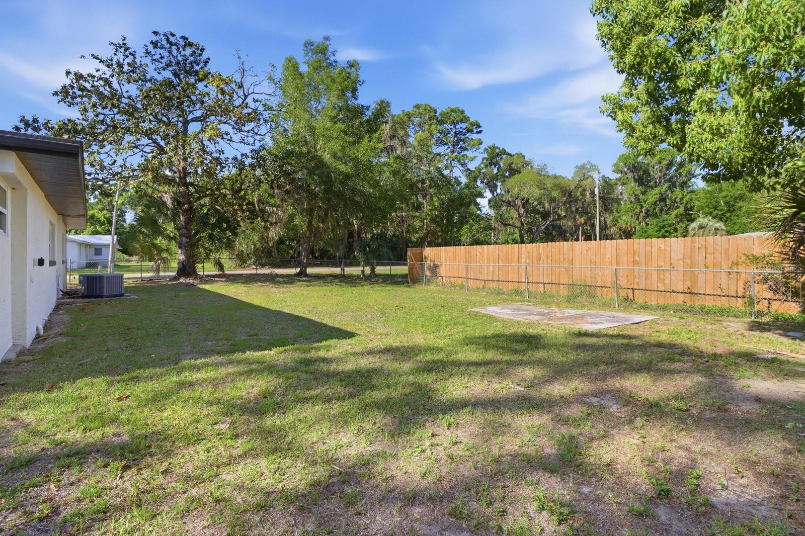 CRYSTAL PARK - Residential