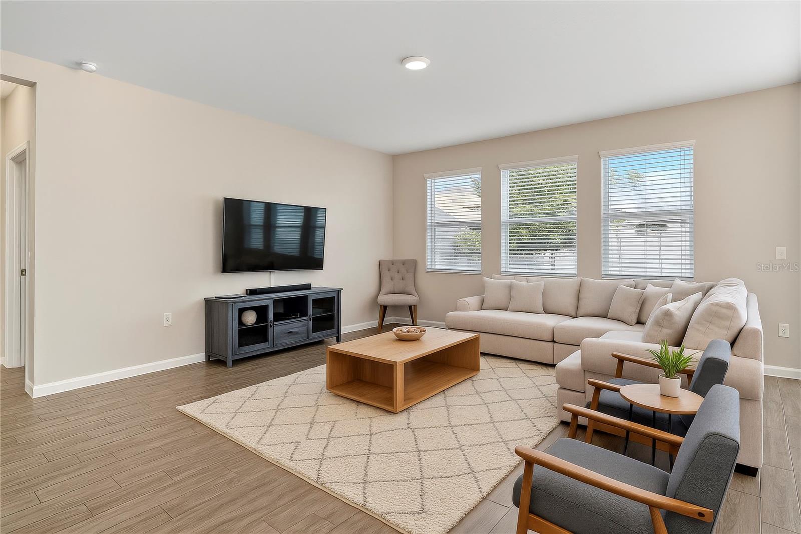 NORTHRIDGE ESTATES - Residential