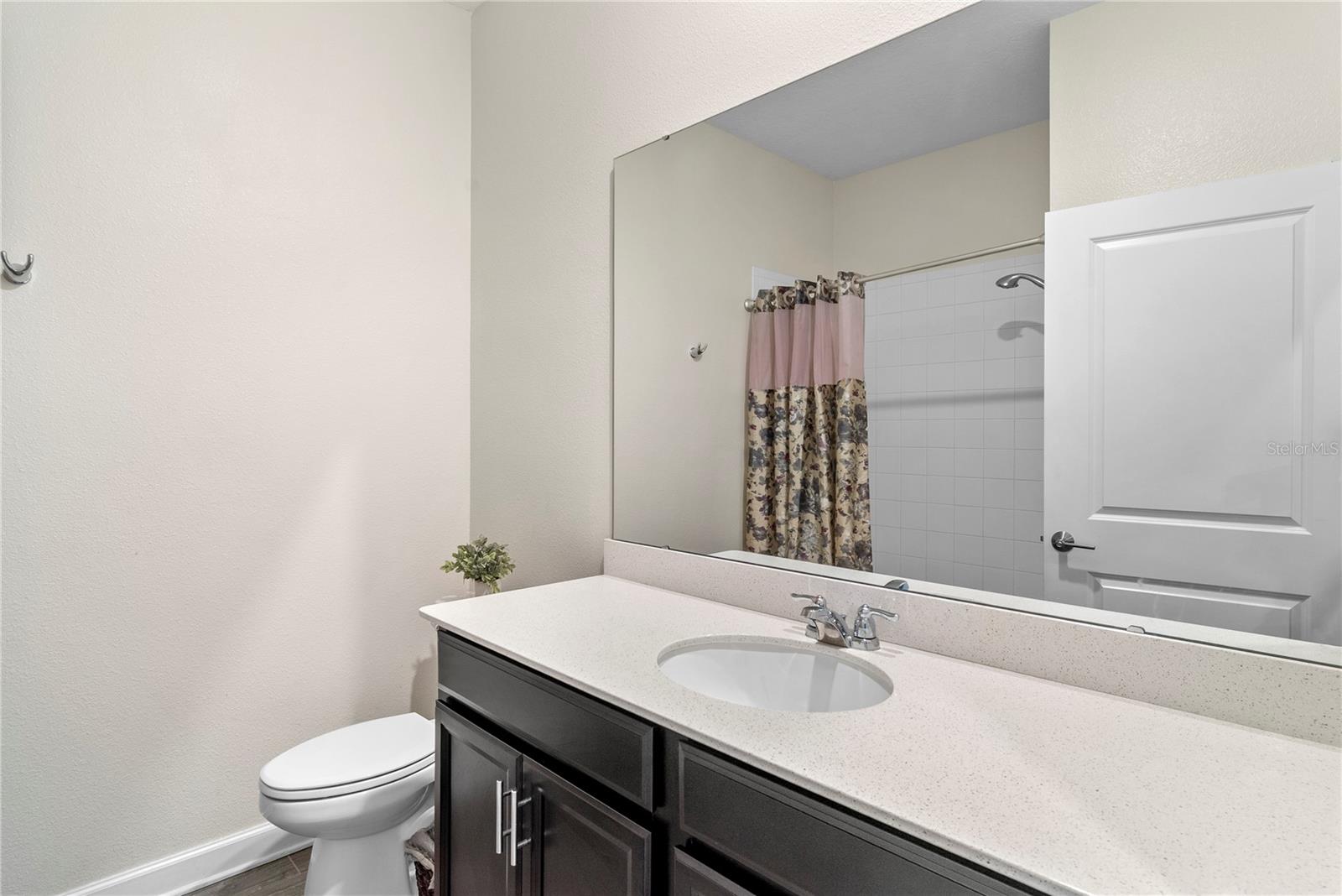 NORTHRIDGE ESTATES - Residential