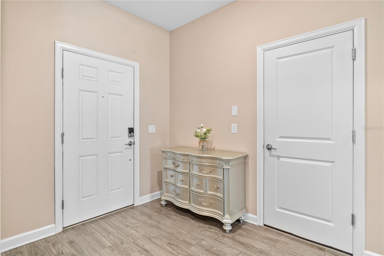 NORTHRIDGE ESTATES - Residential