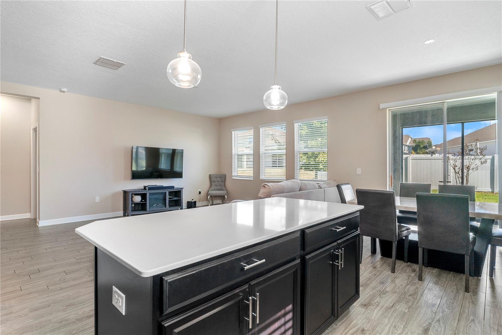 NORTHRIDGE ESTATES - Residential