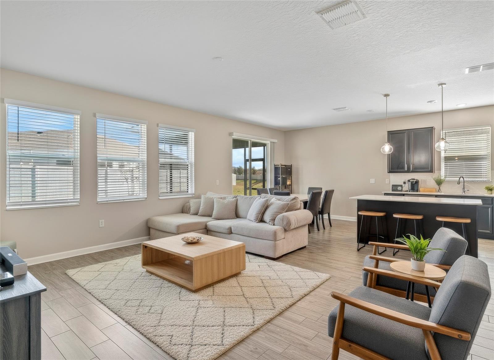 NORTHRIDGE ESTATES - Residential