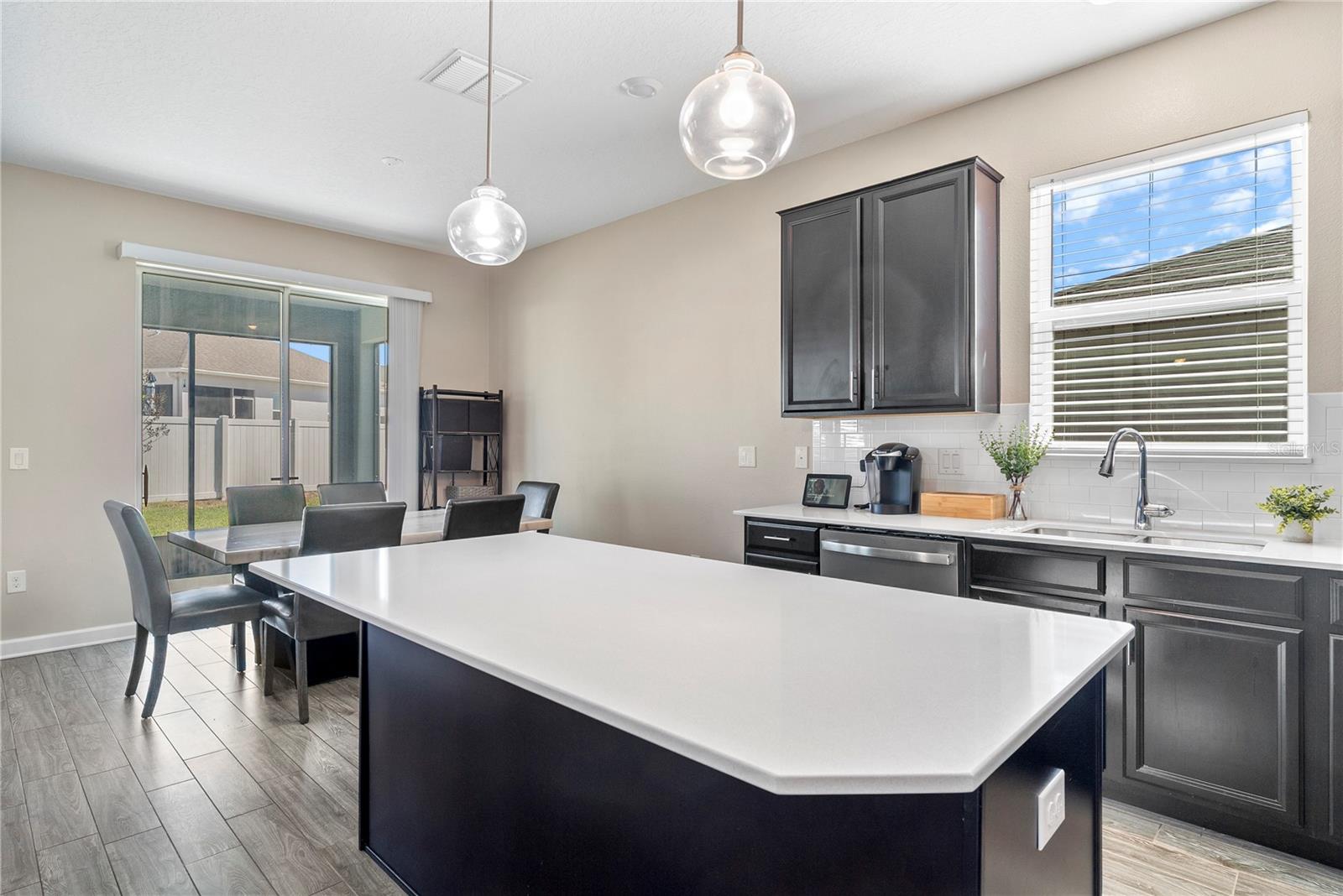 NORTHRIDGE ESTATES - Residential