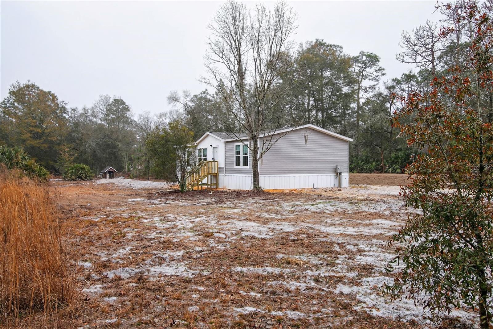 LIV ACRES UNREC SUB - Residential