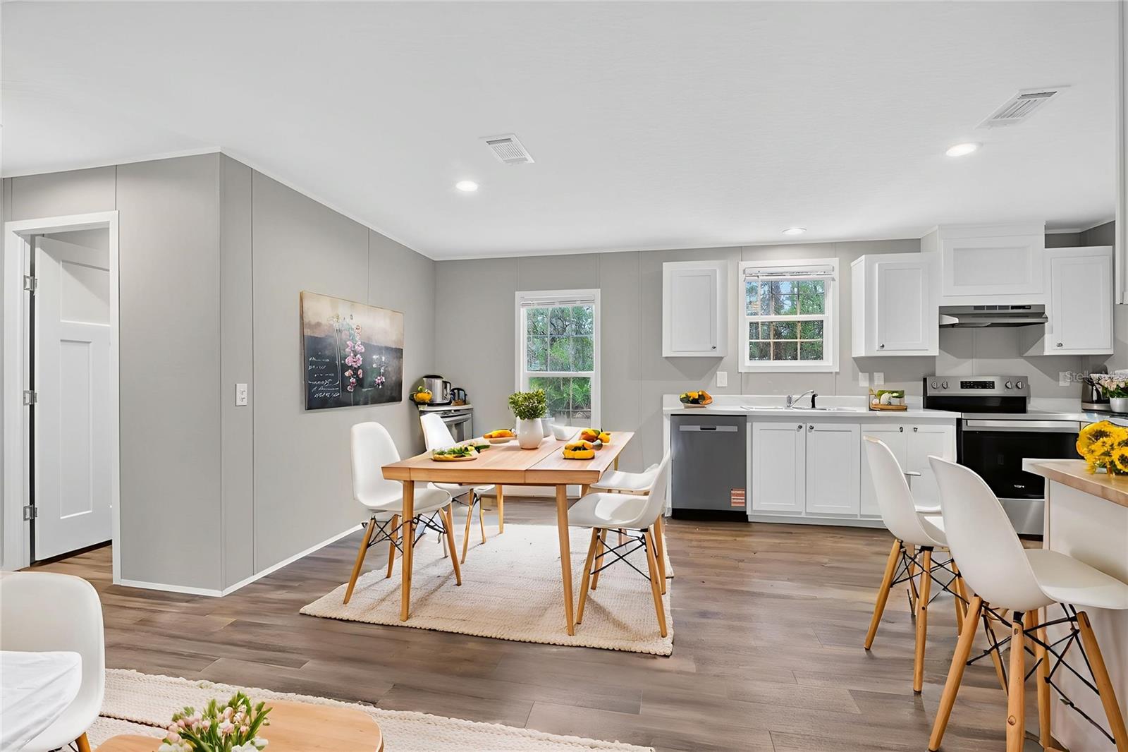 LIV ACRES UNREC SUB - Residential