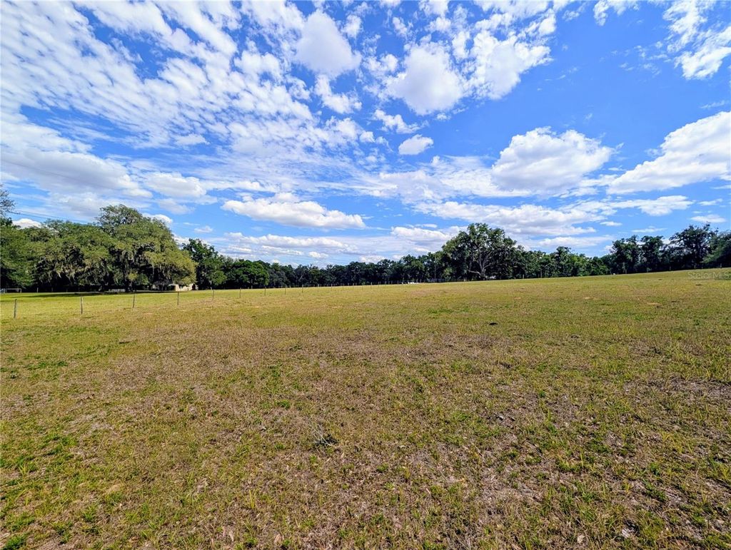Photo of 0 Sweetwater Road, Dade City, FL 33523 (MLS # TB8504612)