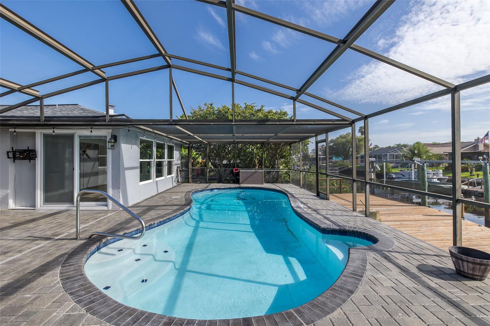 WEST PORT SUB - Residential