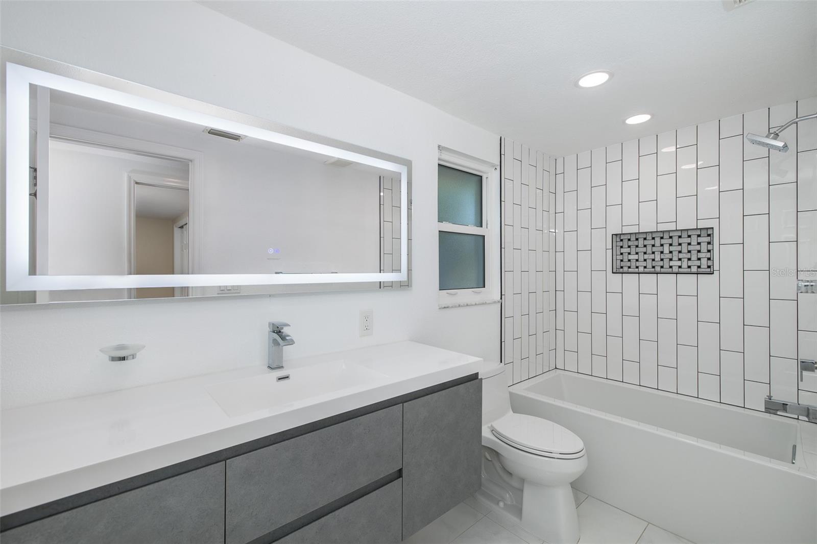 WEST PORT SUB - Residential