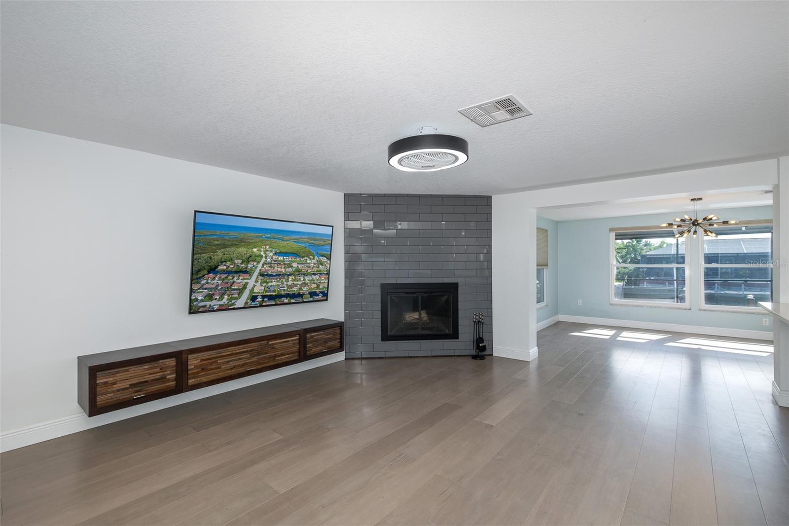 WEST PORT SUB - Residential