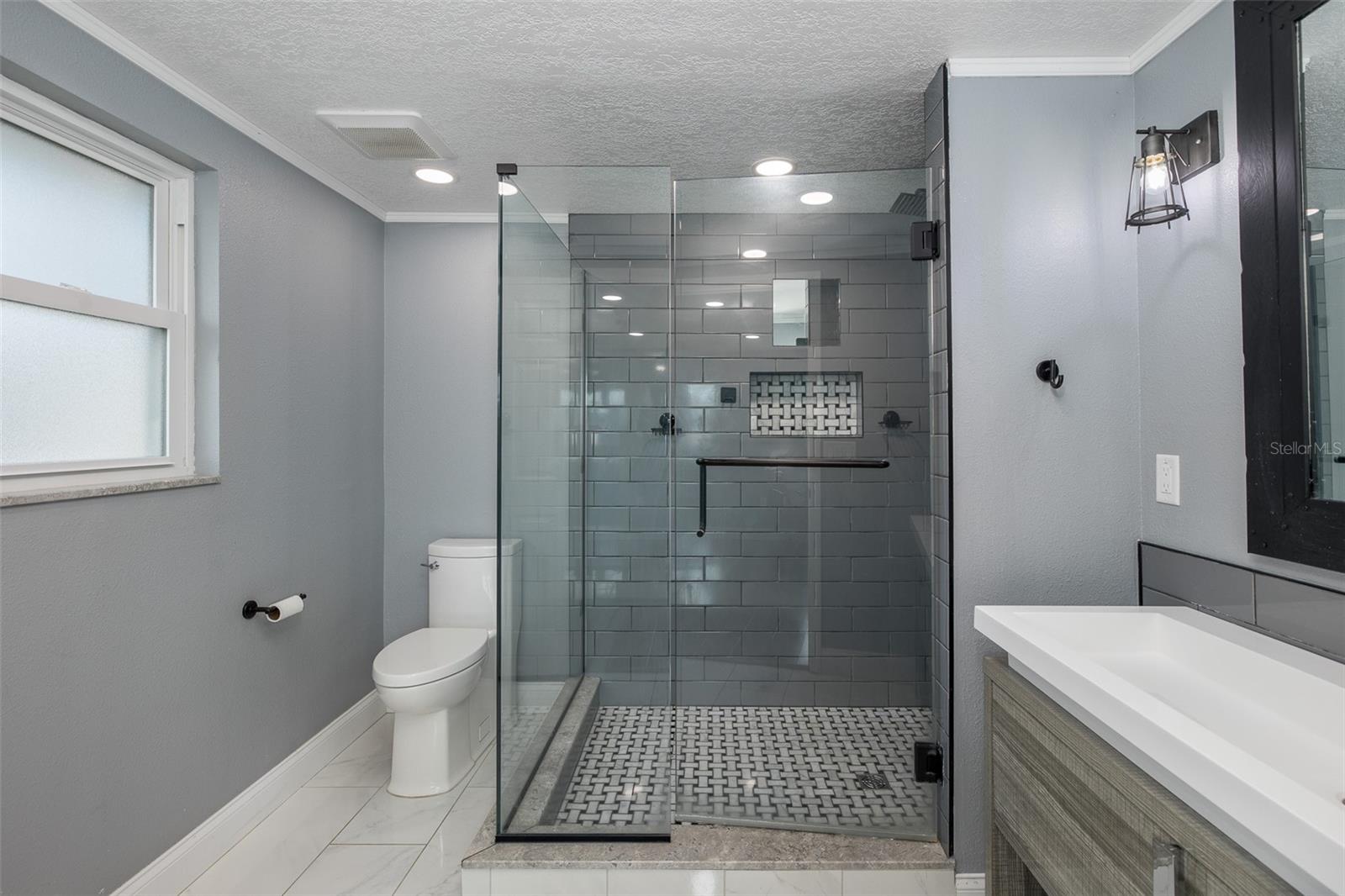 WEST PORT SUB - Residential