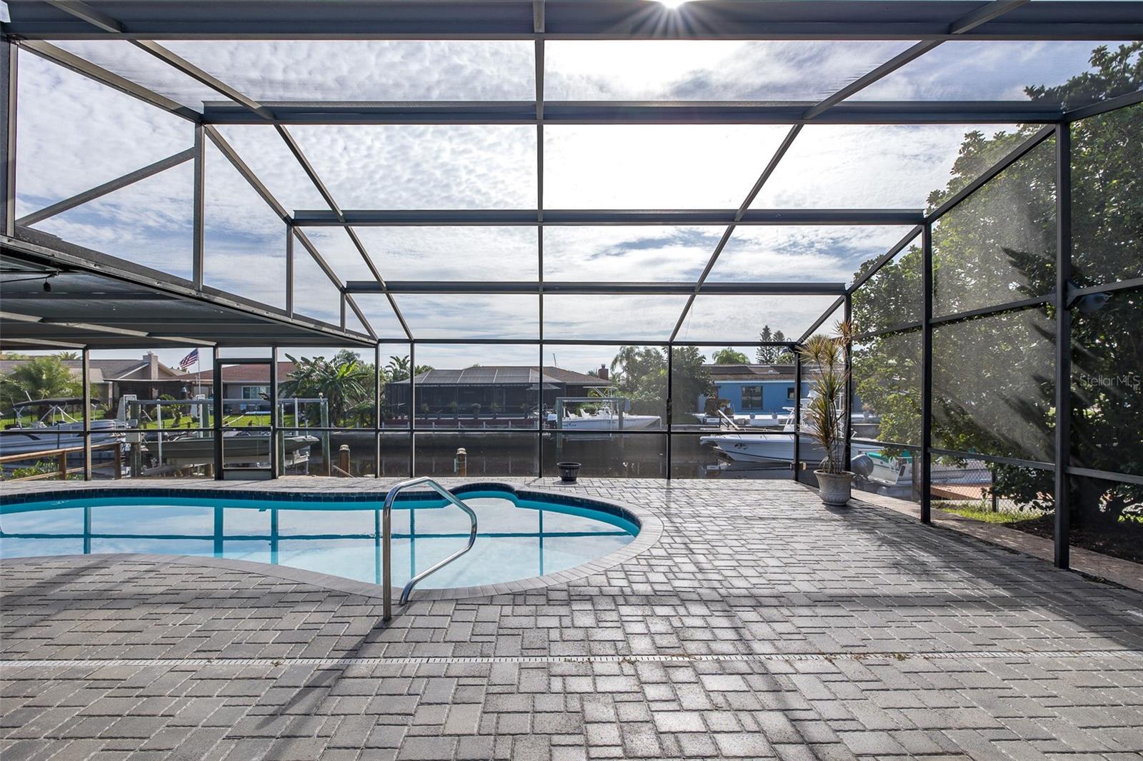 WEST PORT SUB - Residential