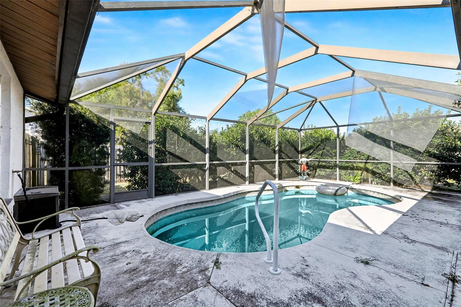 DE SOTO LAKES - Residential