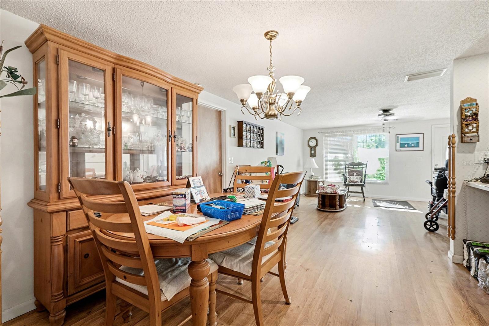 DE SOTO LAKES - Residential