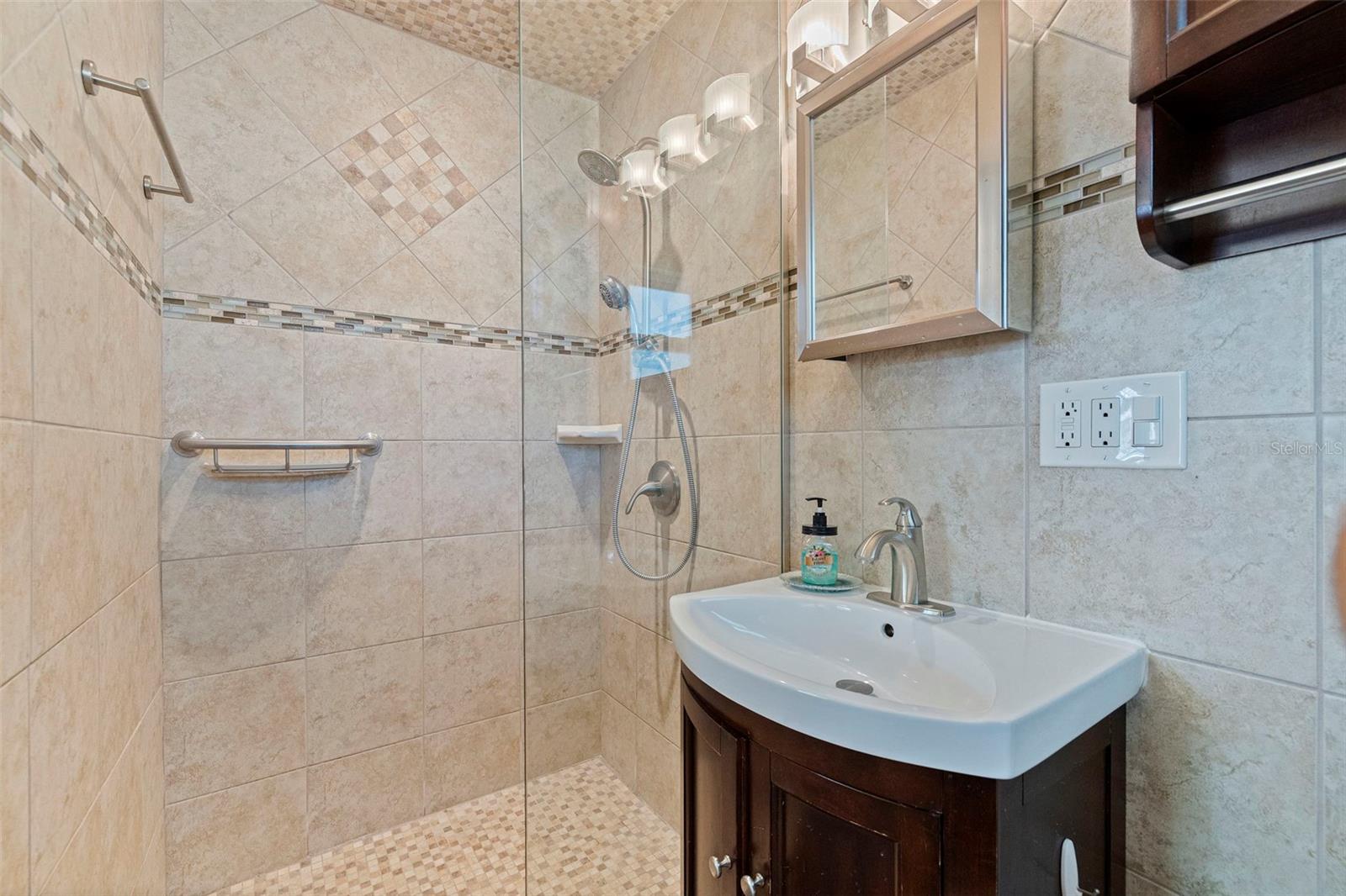 LEWIS ISLAND SEC 1 - Residential