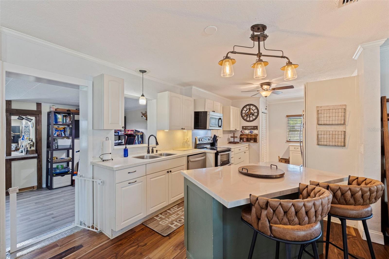 LEWIS ISLAND SEC 1 - Residential