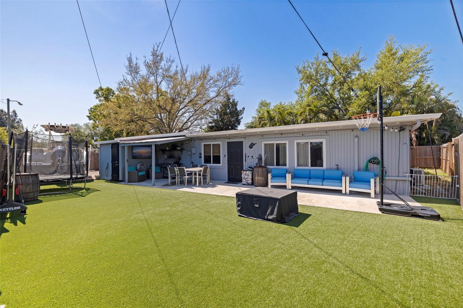 LEWIS ISLAND SEC 1 - Residential