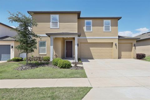 Photo of 2326 Gold Dust Drive, Minneola, FL 34715 (MLS # O6399403)