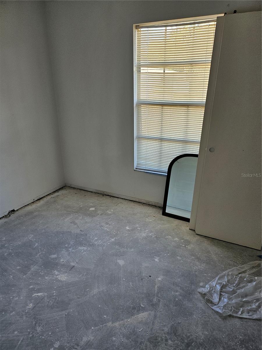 5198 ISLAND DATE STREET, SARASOTA, FL, 34232 3 5198 ISLAND DATE STREET