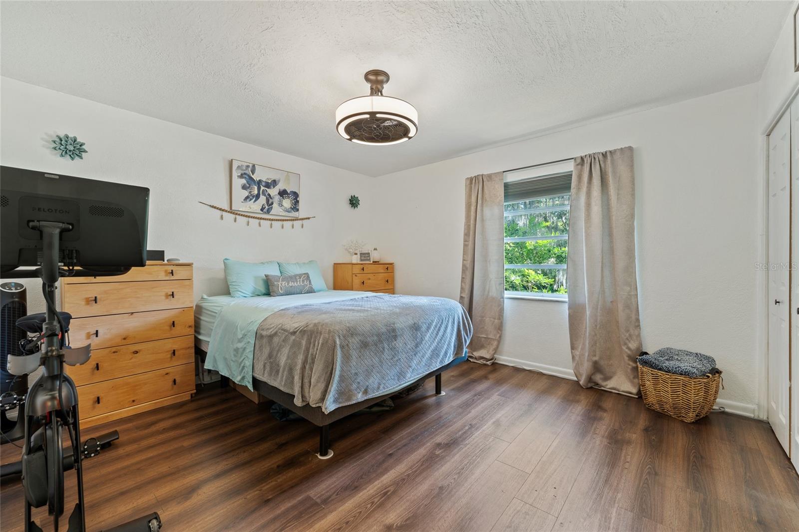 MOUNT DORA PINECREST - Residential