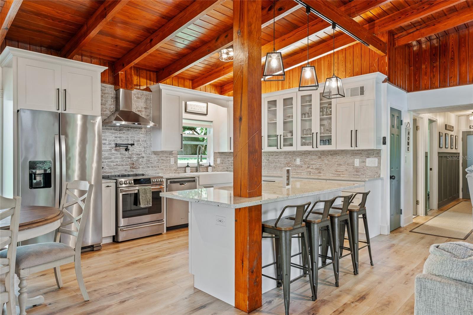 MOUNT DORA PINECREST - Residential