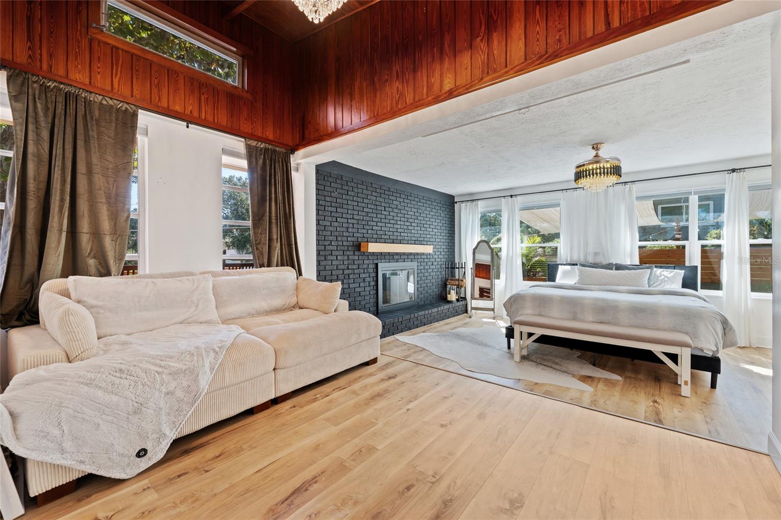 MOUNT DORA PINECREST - Residential