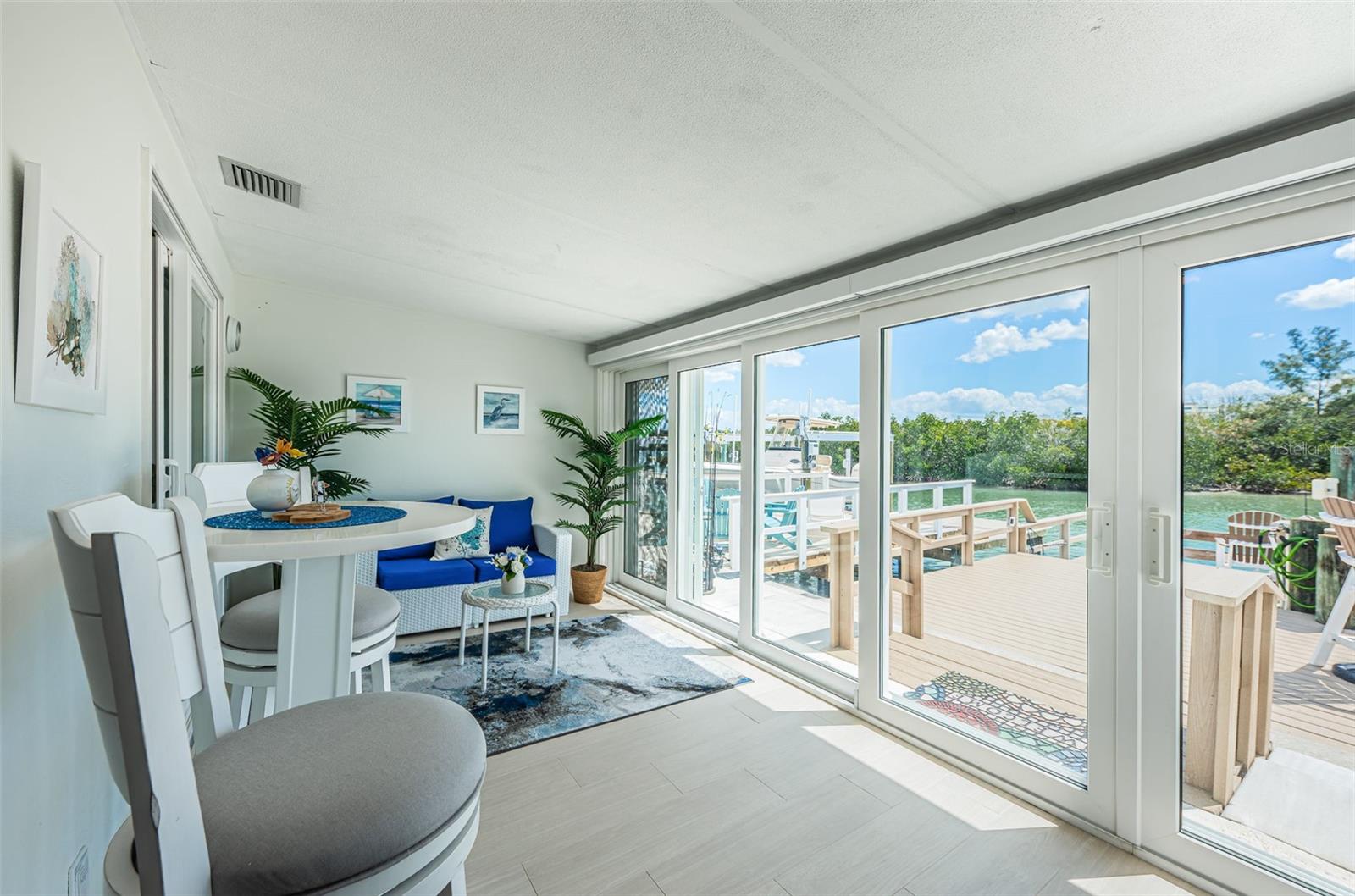 BOCA CIEGA POINT EAST - Residential
