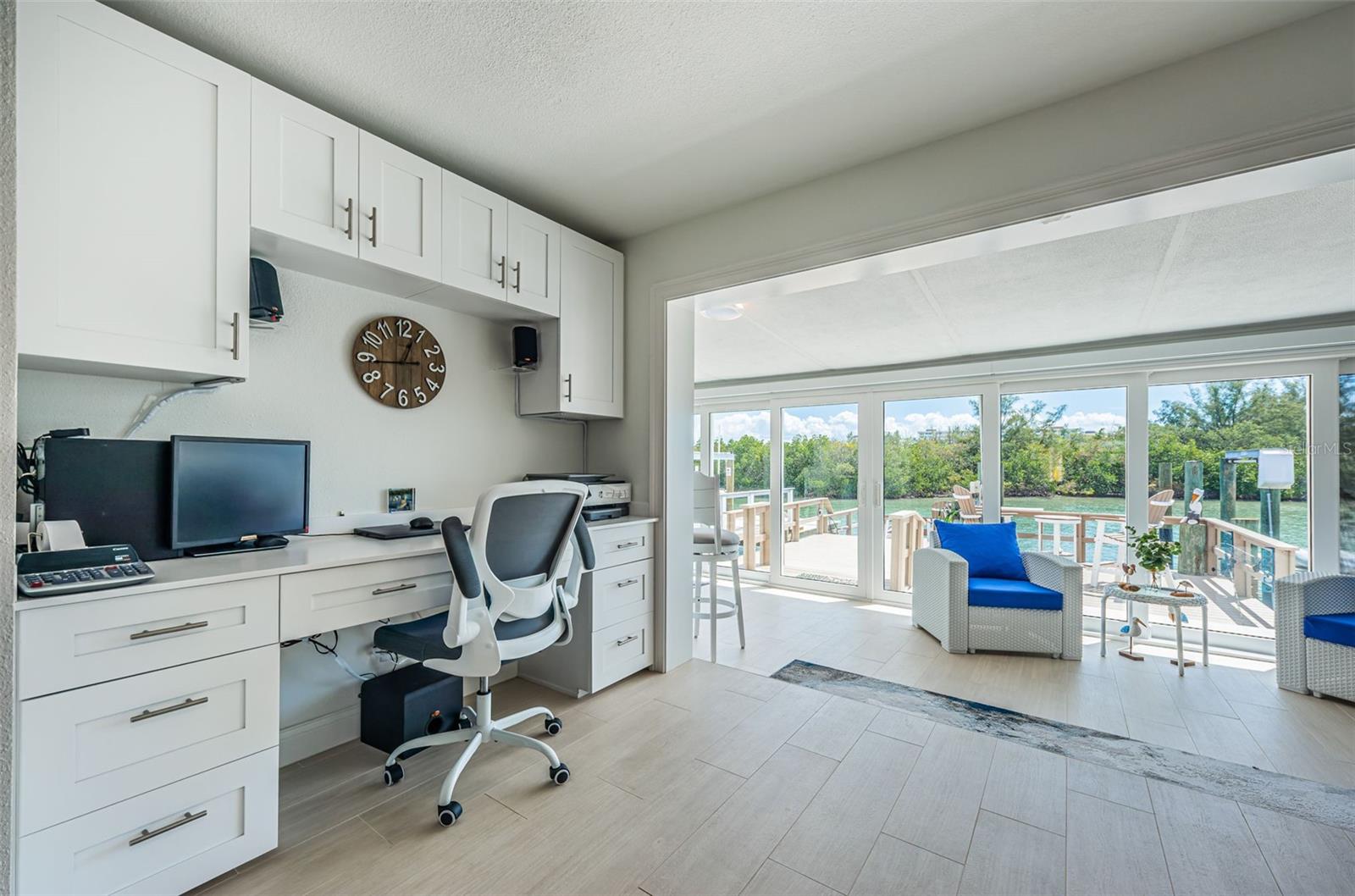 BOCA CIEGA POINT EAST - Residential