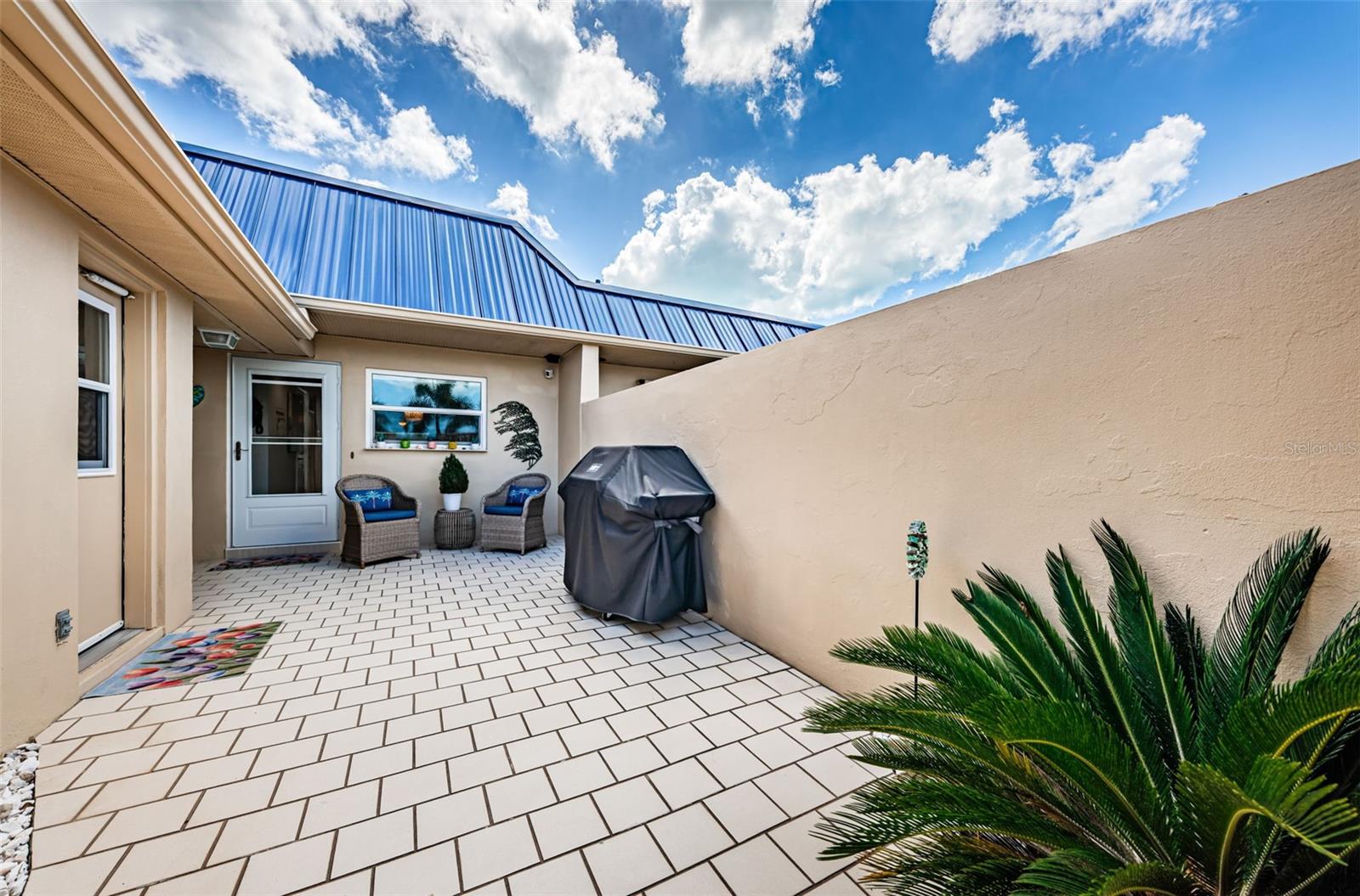 BOCA CIEGA POINT EAST - Residential