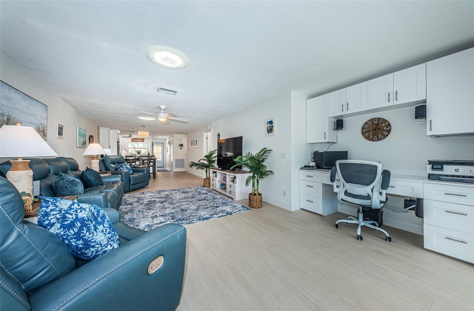 BOCA CIEGA POINT EAST - Residential