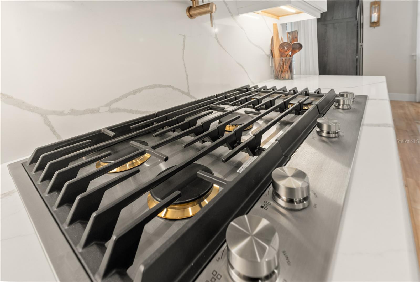 CEDAR ISLAND SUB - Residential