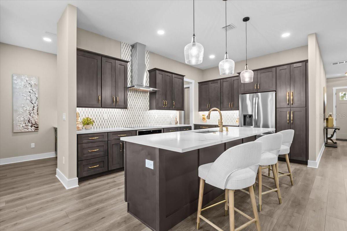 RIVERCREST - Residential