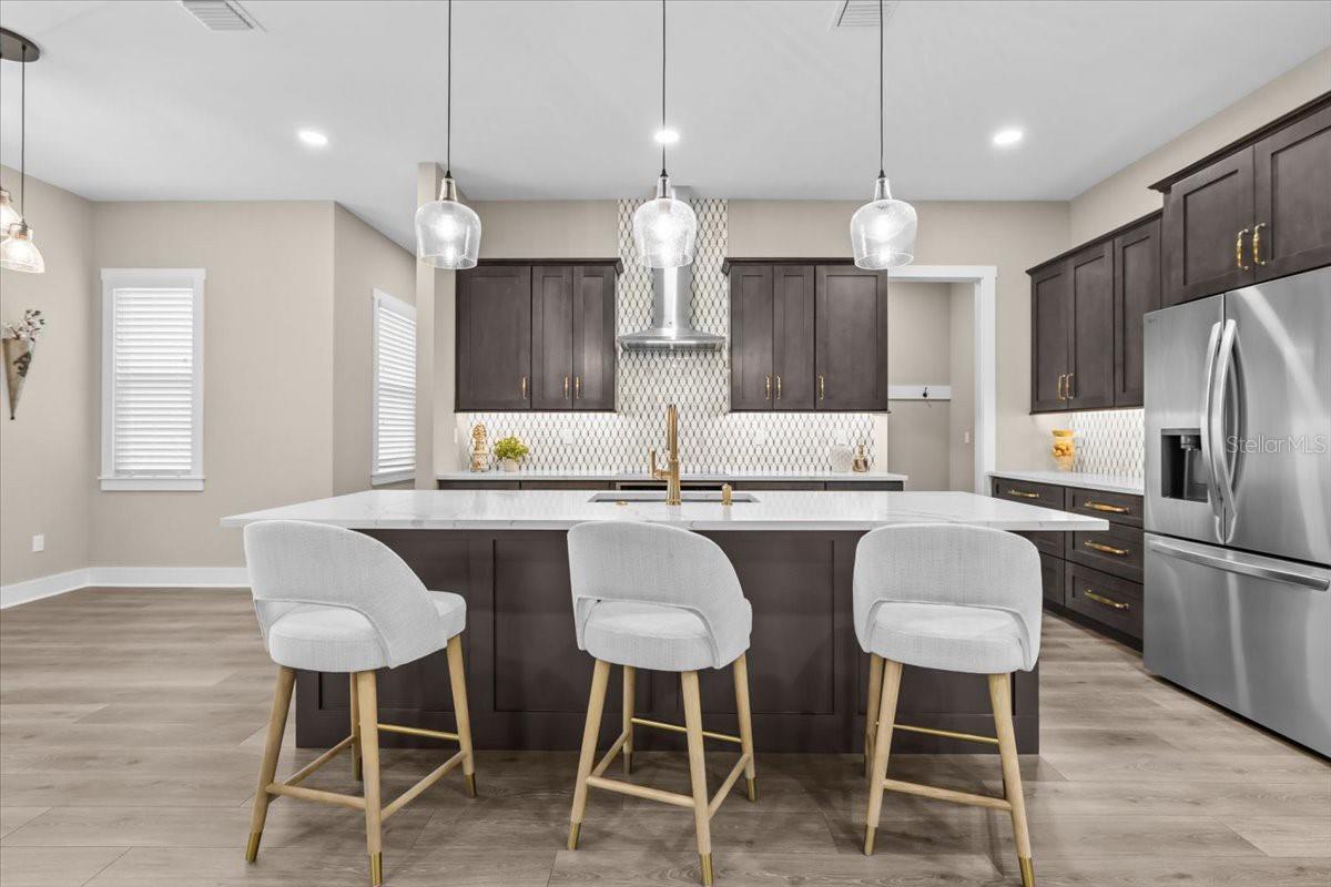 RIVERCREST - Residential