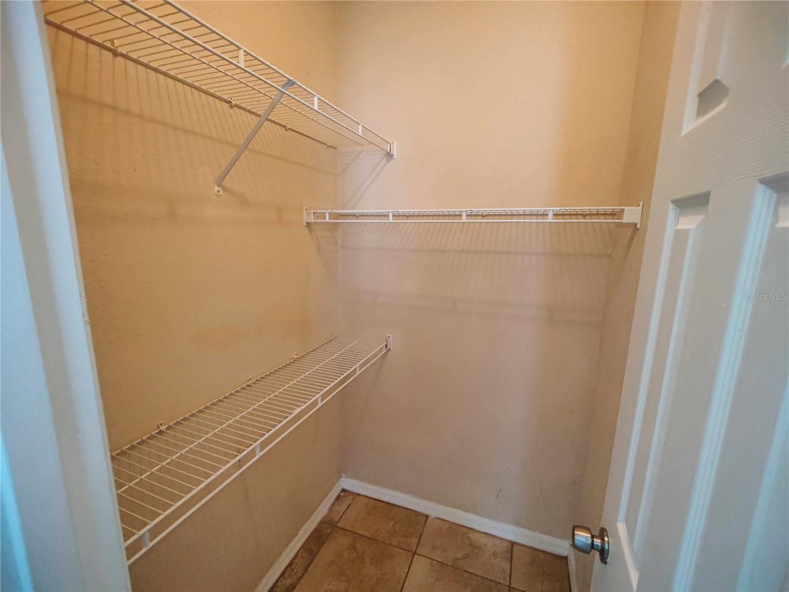 GREENS CONDO - Residential