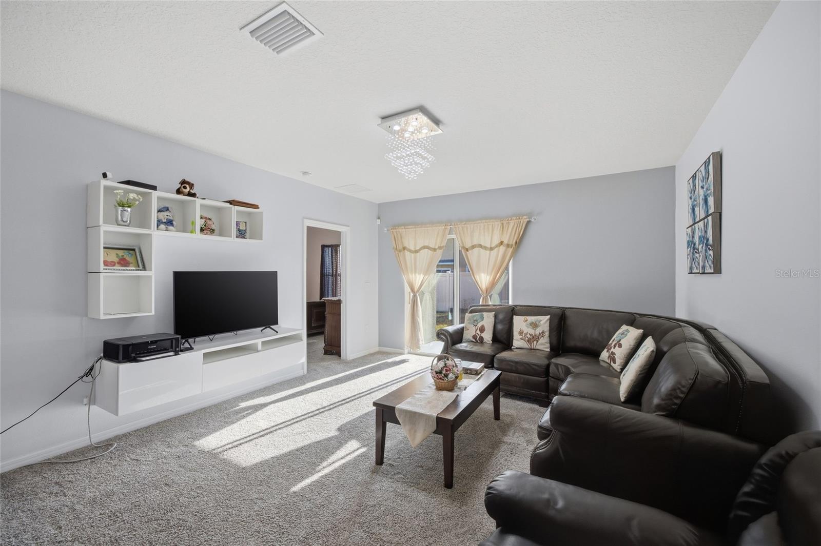 EPPERSON RANCH SOUTH - Residential