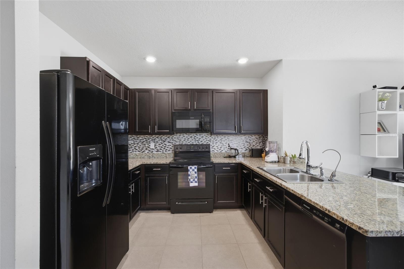 EPPERSON RANCH SOUTH - Residential