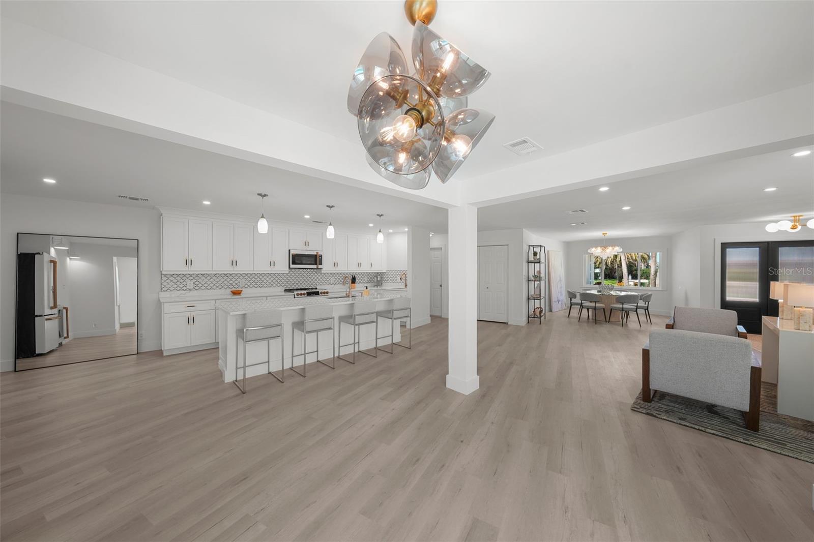 BAYWAY ISLES - Residential