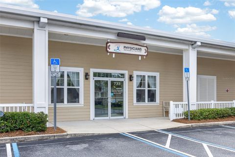 Tiny photo for 733 County Road 466, Lady Lake, FL 32159 (MLS # G5112555)
