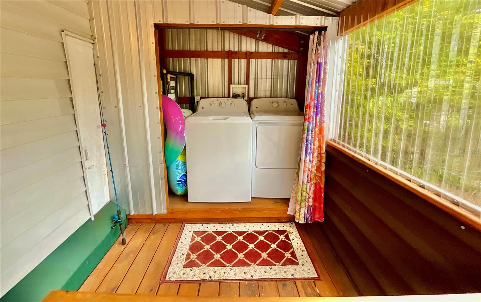 LITTLE LAKE GENEVA - Residential