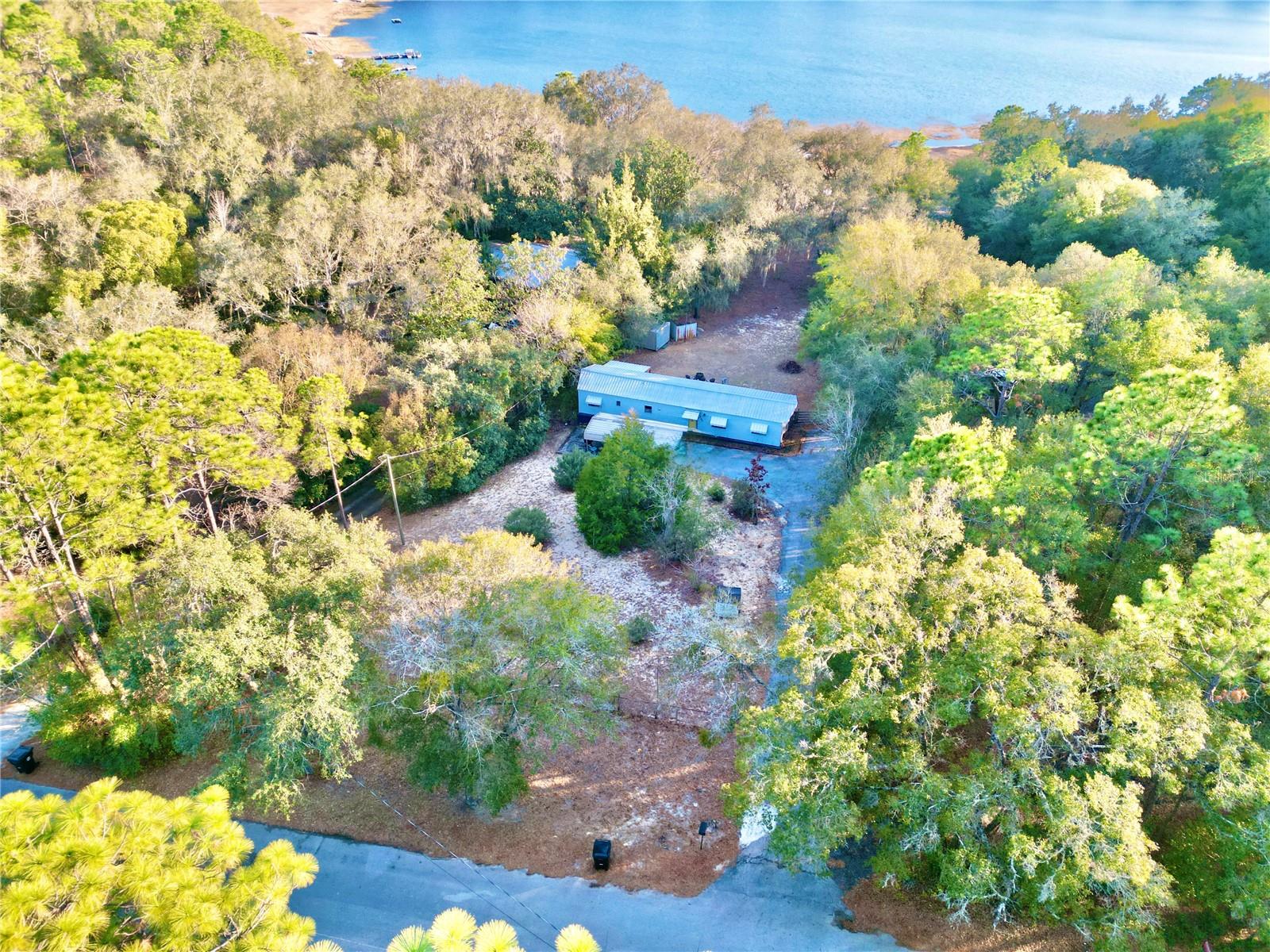 LITTLE LAKE GENEVA - Residential