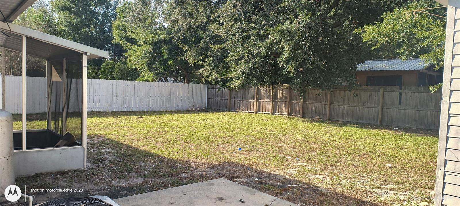 MARION OAKS 02 - Residential Lease