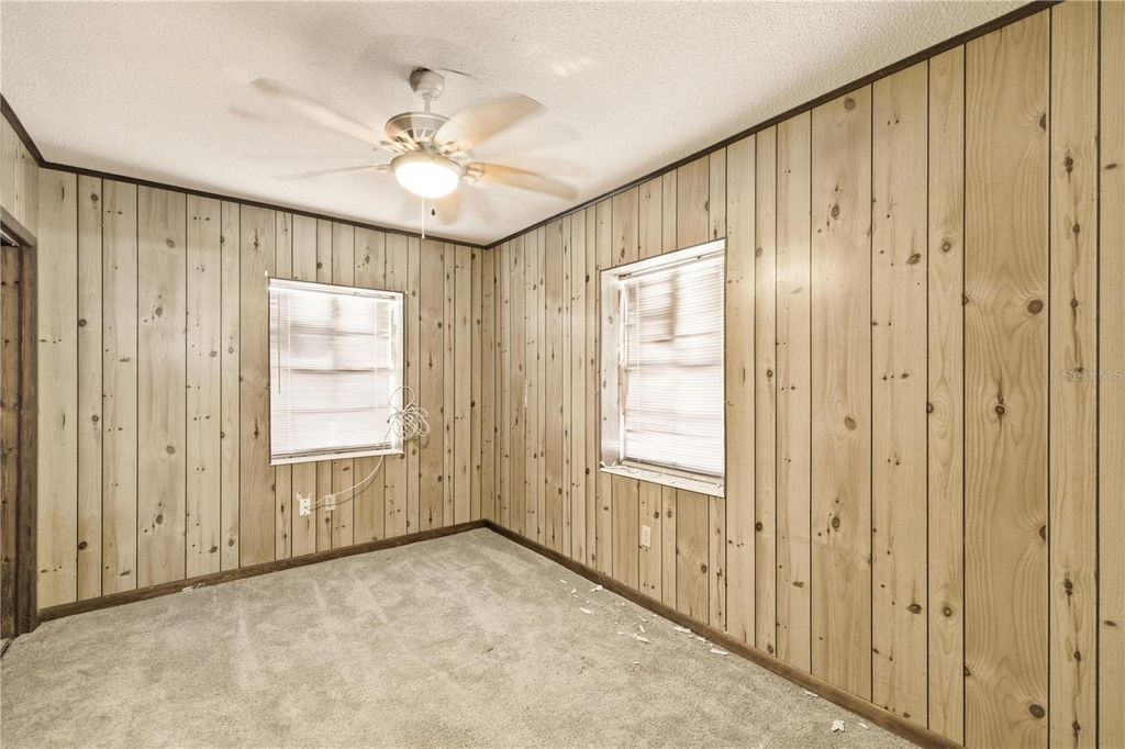 Photo of 16420 SE 117th Avenue, Weirsdale, FL 32195 (MLS # O6383504)