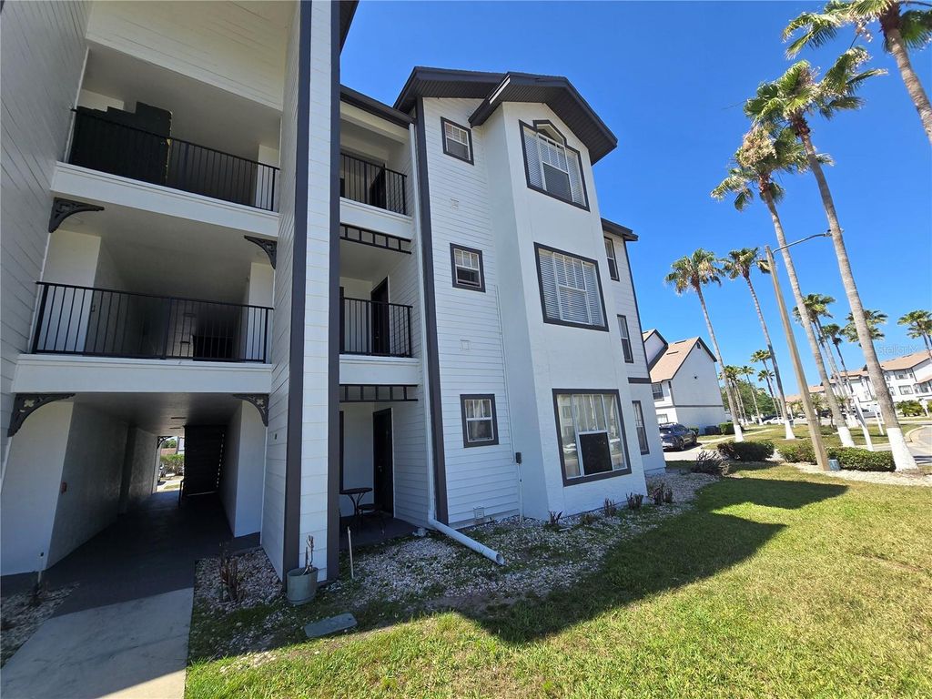 Photo of 2201 Key West Court #318, Kissimmee, FL 34741 (MLS # S5150254)