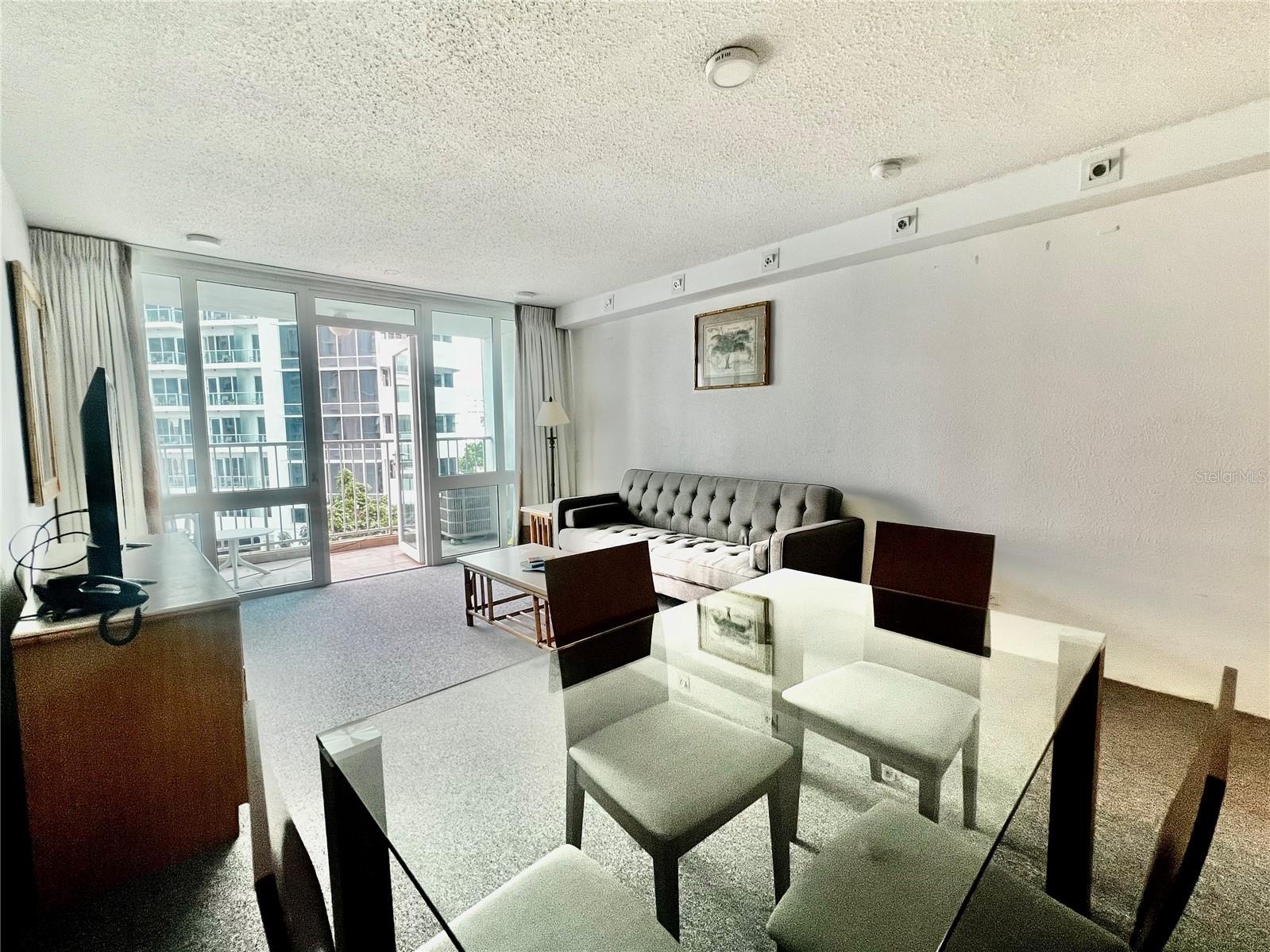 ISLA VERDE - Residential