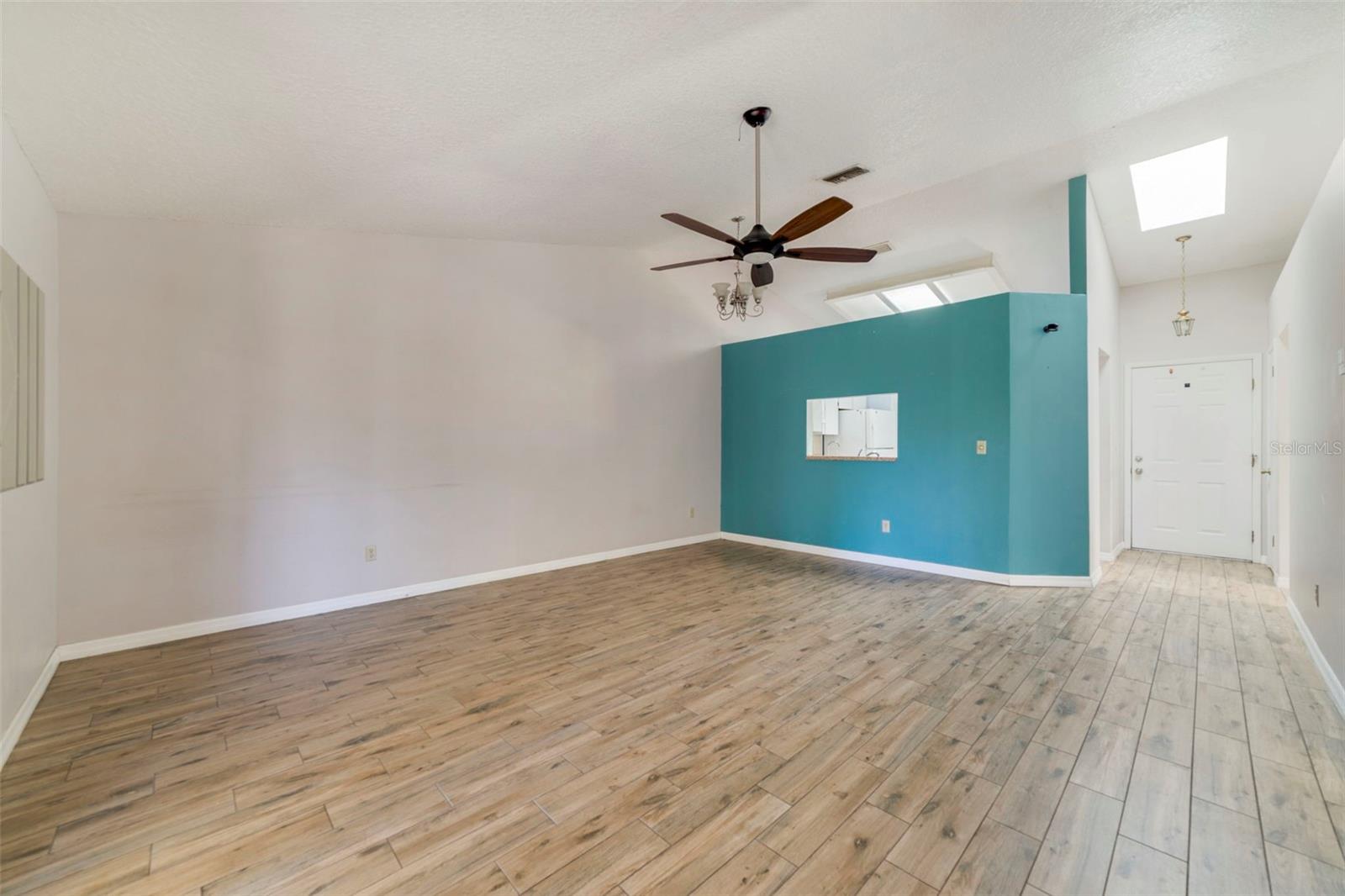 CARMEL PARK - Residential