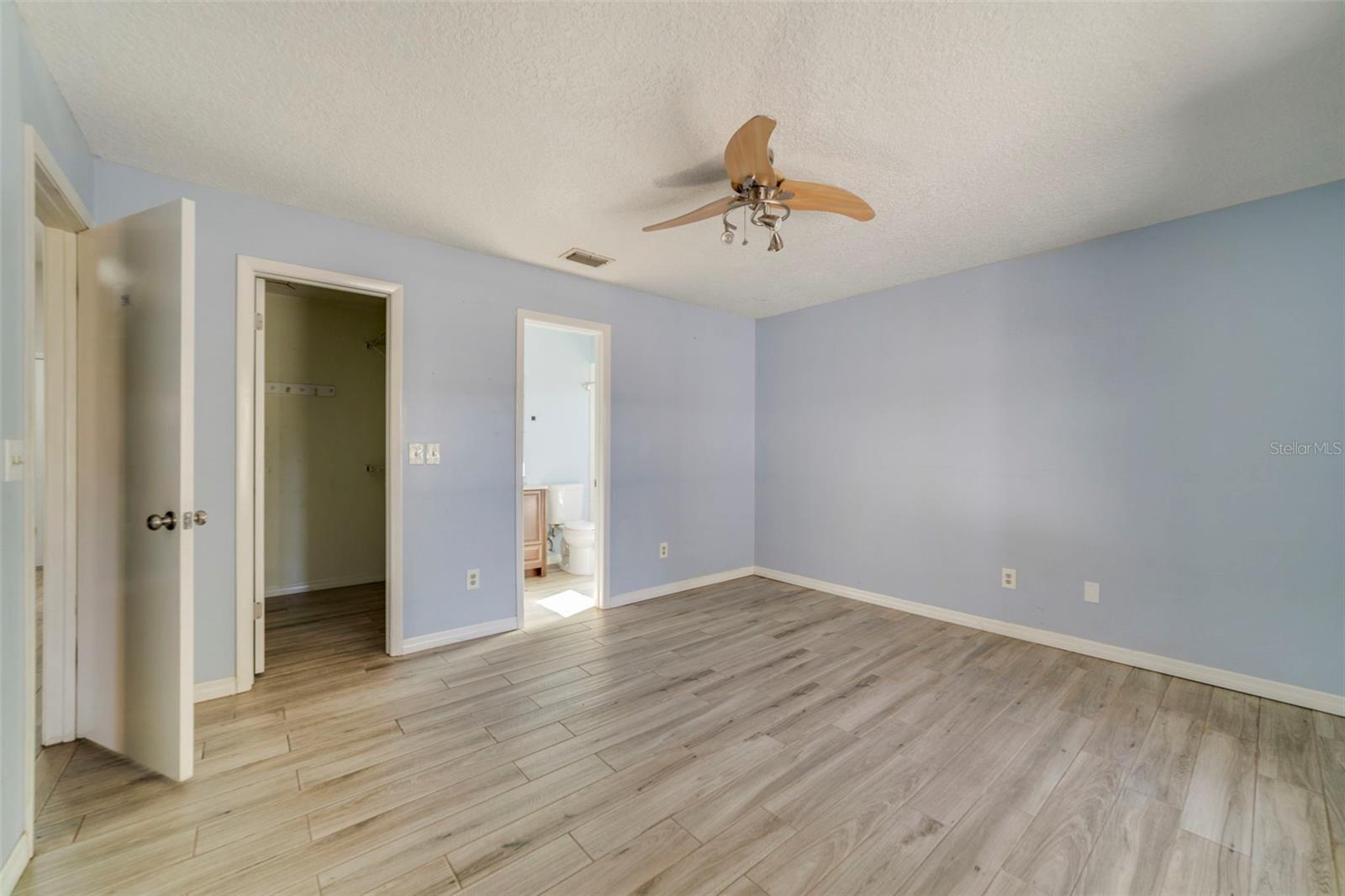 CARMEL PARK - Residential