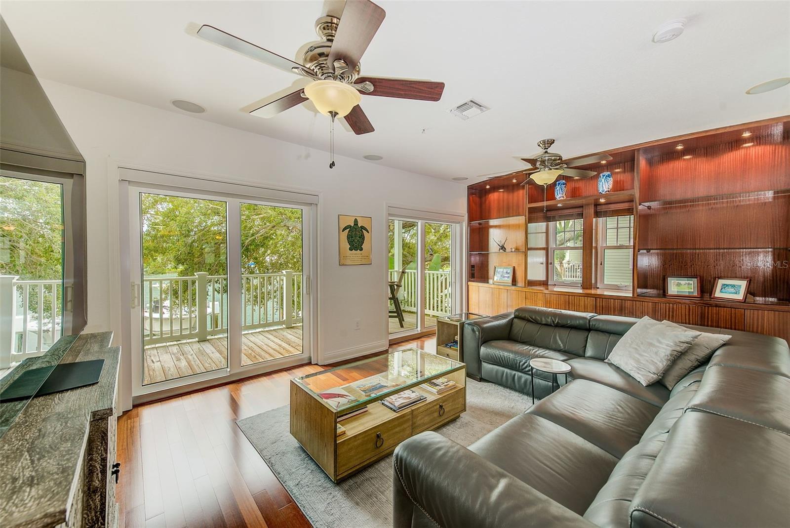 BAYSIDE OAKS - Residential Lease