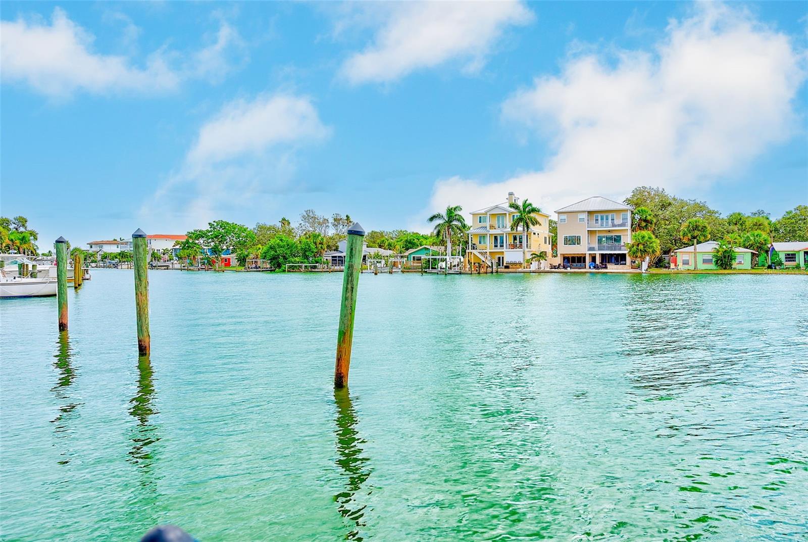 BAYSIDE OAKS - Residential Lease