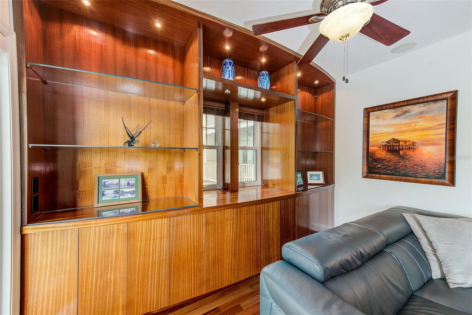 BAYSIDE OAKS - Residential Lease