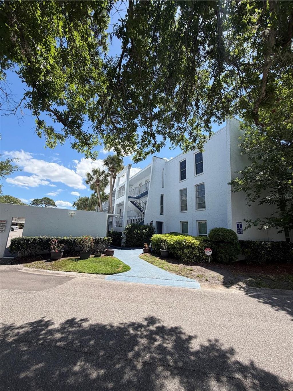 Photo of 225 Country Club Drive #C330, Largo, FL 33771 (MLS # TB8496779)