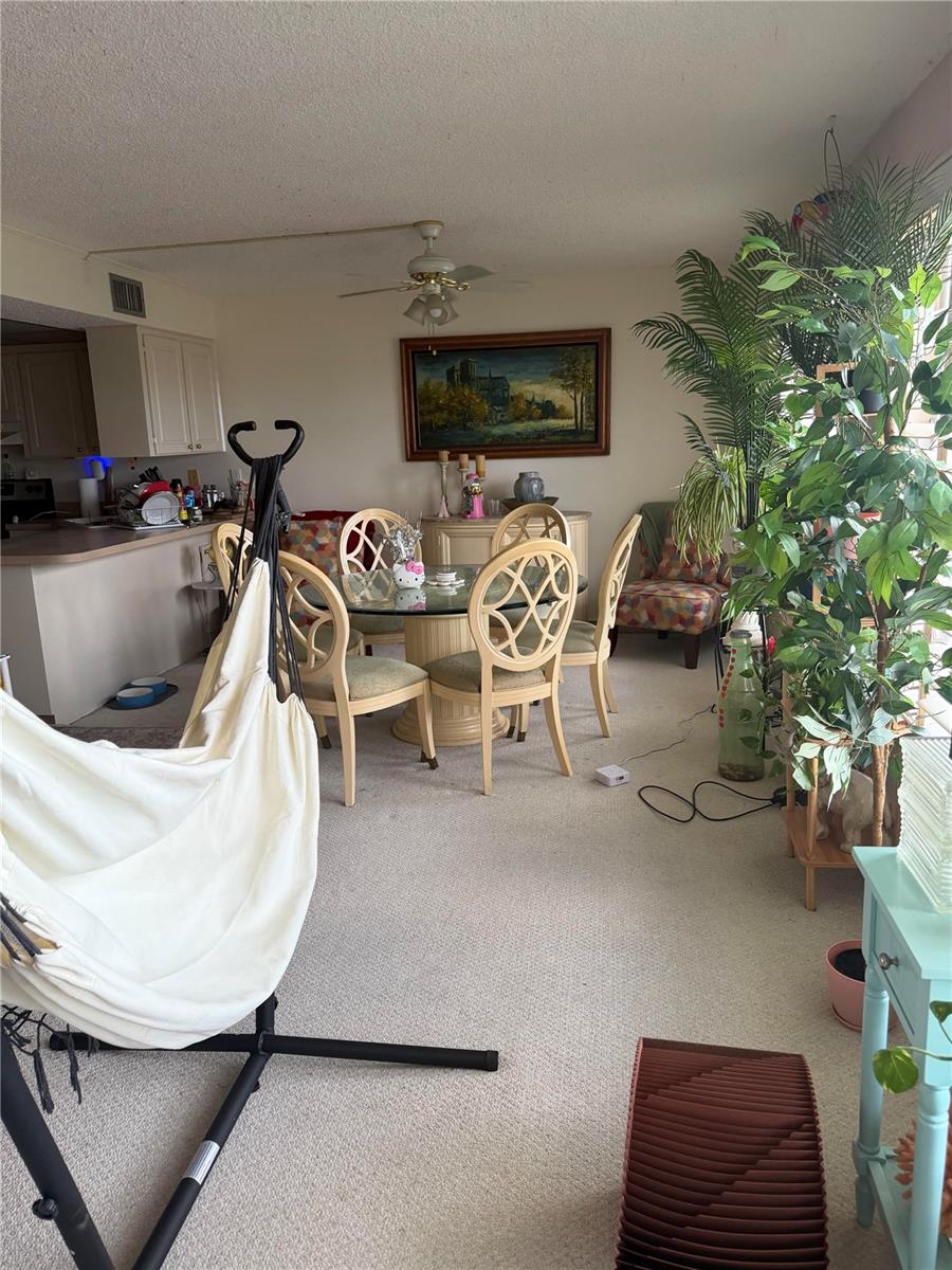 PENTHOUSE GREENS - Residential